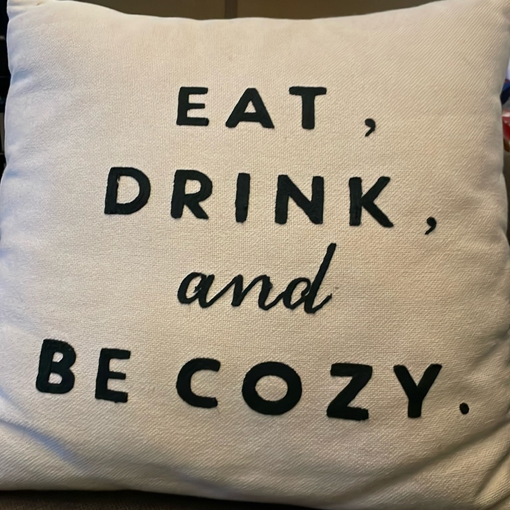 Meet your Posher, Rebecca